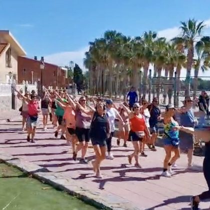 Silent-disco-walks (1)